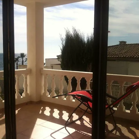 Cotobro * 阿尔姆尼卡